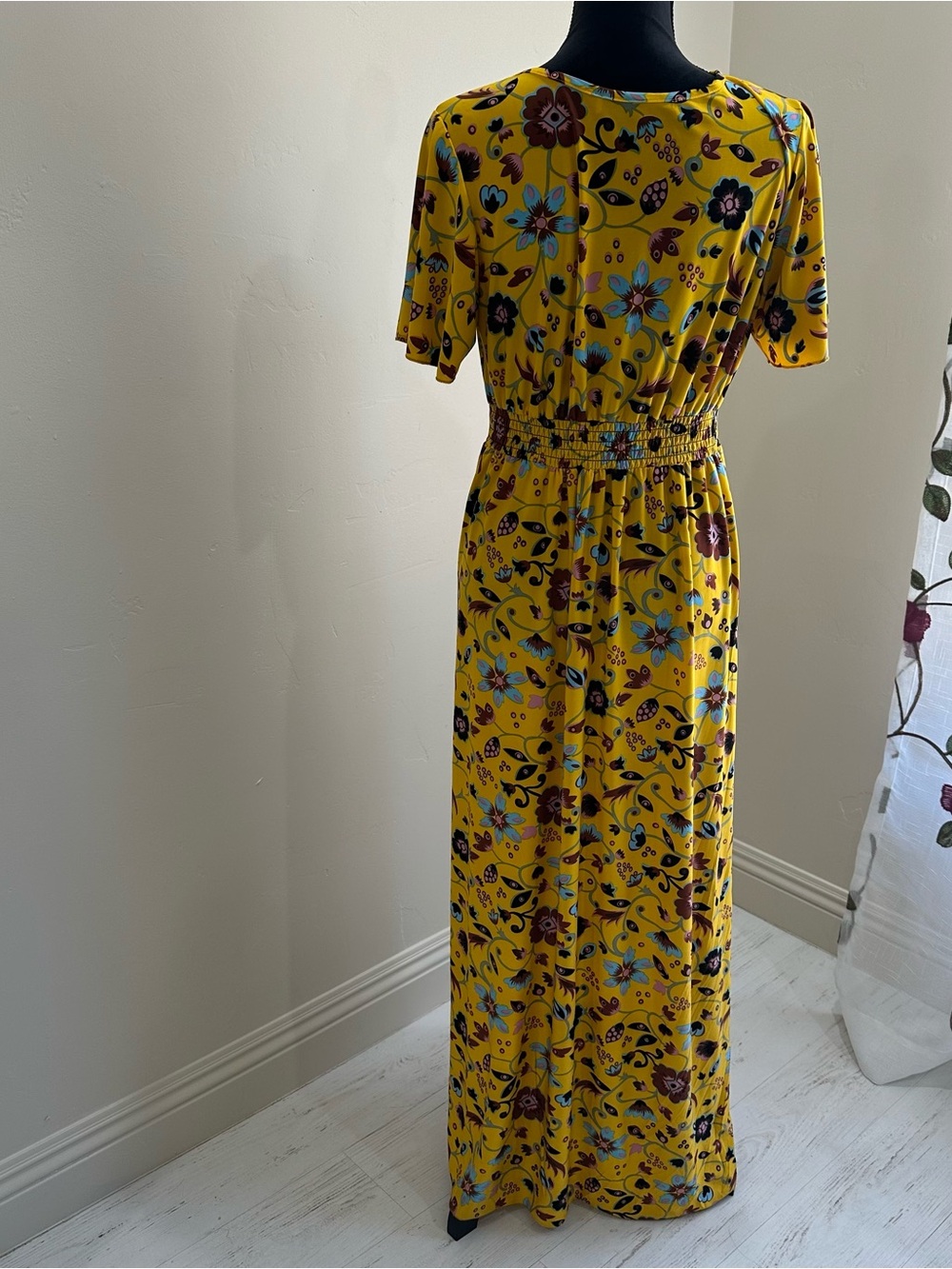 Lepagee Yellow Floral Wrap with high low Maxi length - Vivid Summer Print Sz L - Picture 3 of 8